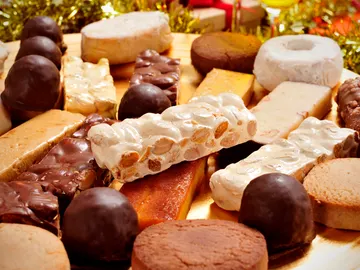 Turrones, mantecados y polvorones Turrones, mantecados y polvorones