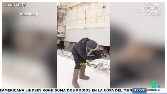 Un español viaja a la ciudad habitada más fría del mundo: "Los edificios no pueden estar pegados al suelo porque se derrite" Un español viaja a la ciudad habitada más fría del mundo: "Los edificios no pueden estar pegados al suelo porque se derrite"