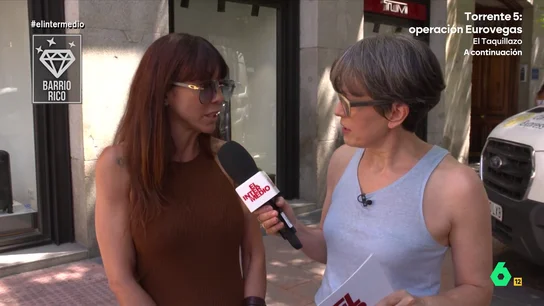 Habla una mujer de barrio rico: "Vivo en un ático de 350 metros cuadrados con piscina y jacuzzi" Habla una mujer de barrio rico: "Vivo en un ático de 350 metros cuadrados con piscina y jacuzzi"