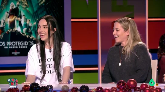 VÍDEO | Así vivieron Ana Fernández y Maggie García el rodaje de lo nuevo de 'Los Protegidos' Ya está disponible en Atresplayer 'Un nuevo poder', la nueva temporada de 'Los Protegidos'. En esta ocasión, este grupo de superhéroes deberán salvar la Navidad. Descubre más sobre la vuelta de la serie en el vídeo principal.