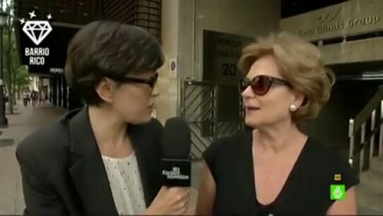 Una mujer de barrio rico explica a Thais Villas c&oacute;mo ayuda a sus hijos: "Superviso a la chica que cuida de los ni&ntilde;os"