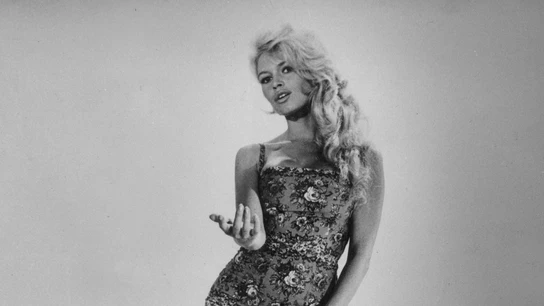 Las seis películas clave de Brigitte Bardot, la musa que desafió al patriarcado a través de la libertad sexual Las seis películas clave de Brigitte Bardot, la musa que desafió al patriarcado a través de la libertad sexual