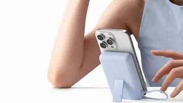 Xiaomi lanza en España una powerbank con carga inalámbrica y que sirve de base Xiaomi lanza en España una powerbank con carga inalámbrica y que sirve de base