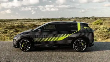 Tracción total, 400 CV y 4 segundos. Descubre el Kia EV4 GT que llega en 2026 Tracción total, 400 CV y 4 segundos. Descubre el Kia EV4 GT que llega en 2026