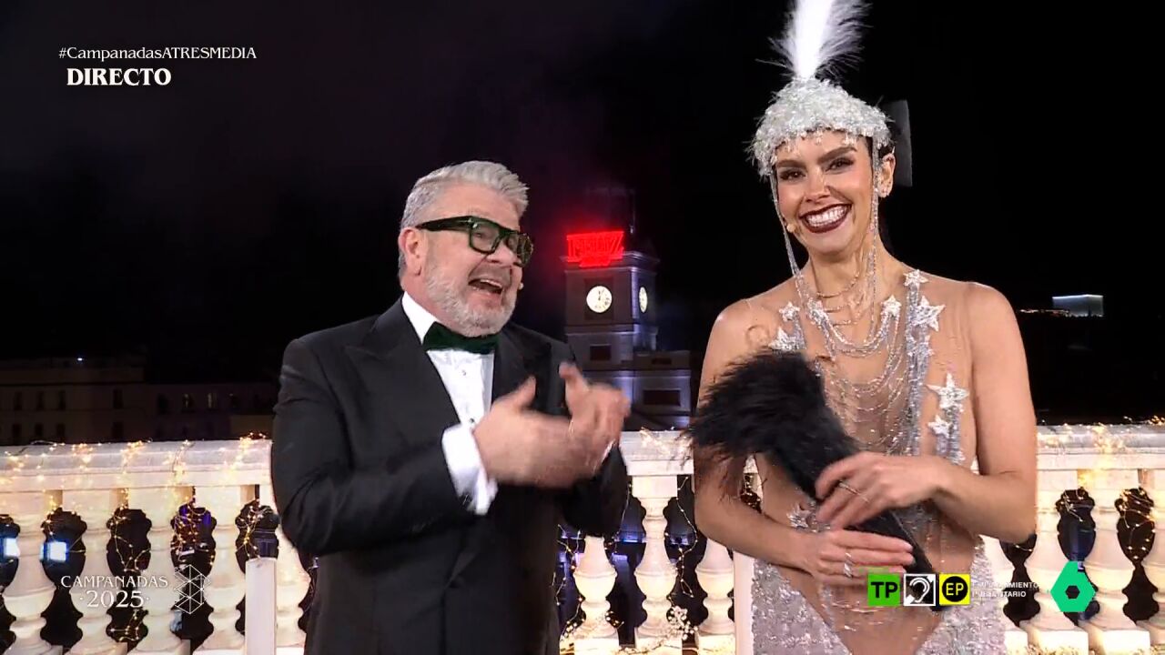 El chiste malo de Cristina Pedroche en las Campanadas para dar la bienvenida al 2026: "¿Cuál es el único pez que...?"