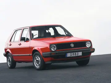 La línea cronológica del Volkswagen Golf: un recorrido al paso por las generaciones del siglo XX La línea cronológica del Volkswagen Golf: un recorrido al paso por las generaciones del siglo XX