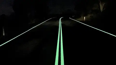 Carretera bioluminiscente Carretera bioluminiscente