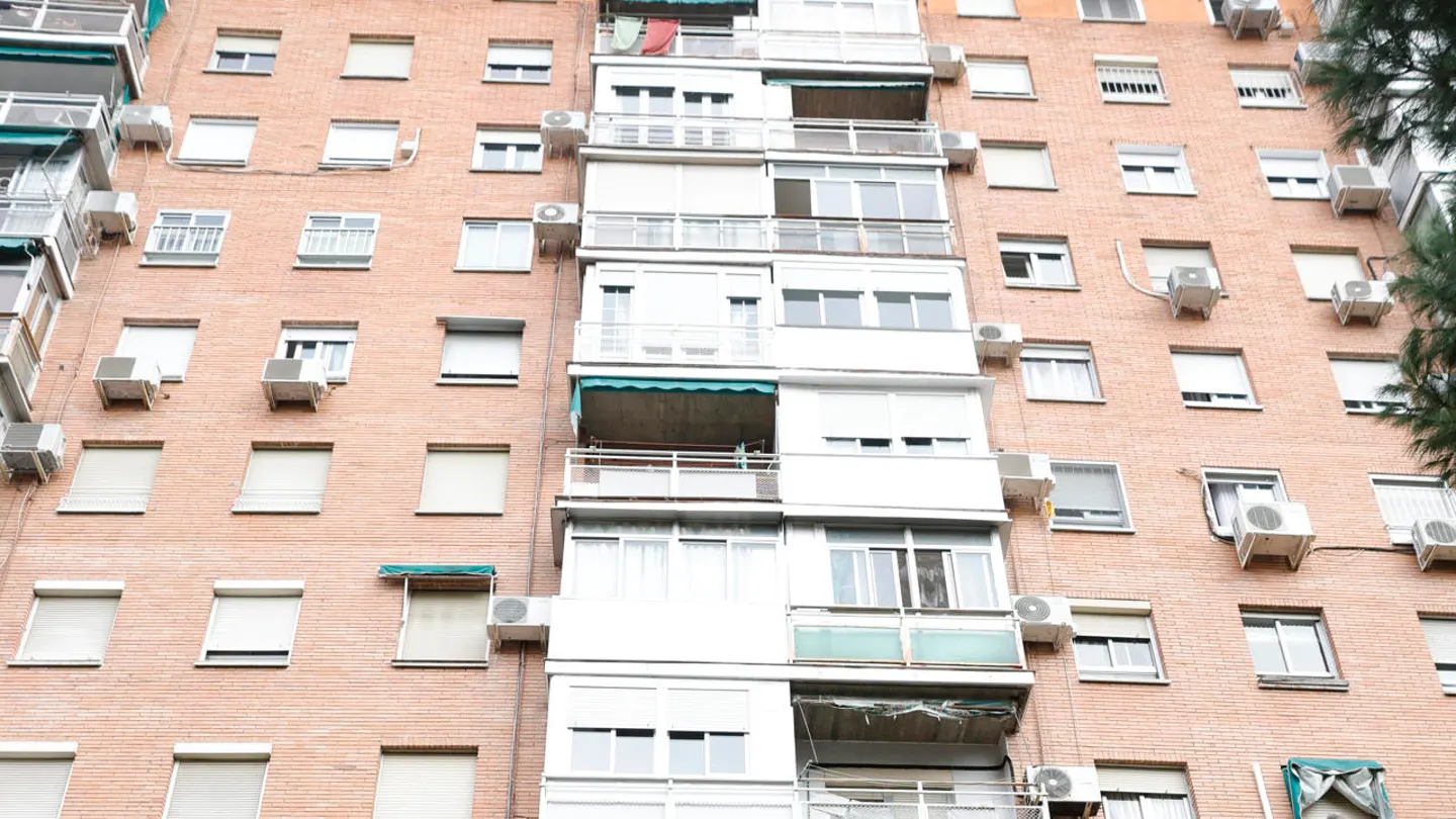 Imagen del bloque de edificios en Villaverde, Madrid. Imagen del bloque de edificios en Villaverde, Madrid.