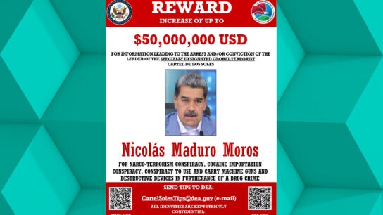 Se busca a Maduro. 
