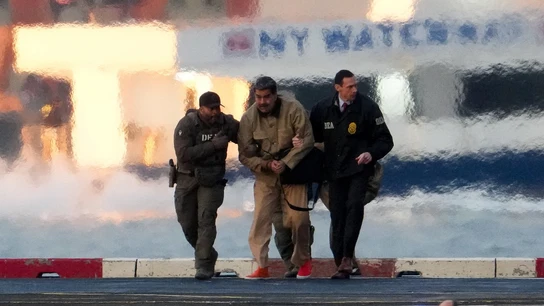 Nueva imagen de Maduro con grilletes: así se dirige al tribunal de Nueva York que lo juzgará Nueva imagen de Maduro con grilletes: así se dirige al tribunal de Nueva York que lo juzgará