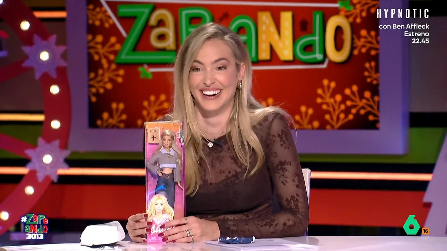 VÍDEO | Isabel Forner se emociona al recibir su regalo del 'amigo invisible': "Ningún novio me ha hecho un regalo tan bueno" VÍDEO | Isabel Forner se emociona al recibir su regalo del 'amigo invisible': "Ningún novio me ha hecho un regalo tan bueno"