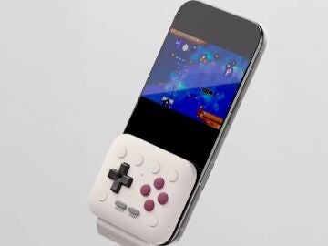 8BitDo presenta un mando para iOS y Android pensado para jugar en formato vertical