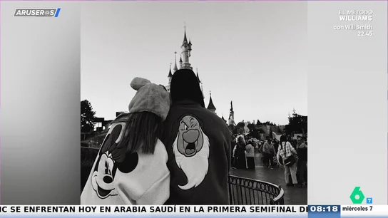 Mario Casas y Melyssa Pinto pasan la Navidad en Disneyland: "Un sueño hecho realidad" Mario Casas y Melyssa Pinto pasan la Navidad en Disneyland: "Un sueño hecho realidad"