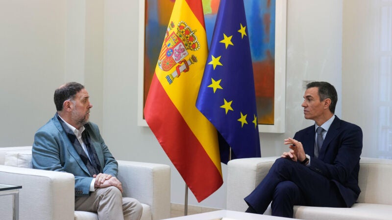 Imagen de una reuni&oacute;n entre Oriol Junqueras y Pedro S&aacute;nchez