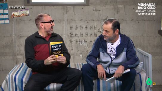 El 'exasesor' de '&Aacute;balos' propone al 'exministro socialista' hacer un t&uacute;nel para poder escapar de la c&aacute;rcel. 'Garc&iacute;a' plantea su plan a su compa&ntilde;ero de celda, que no se muestra muy convencido ante la idea. 