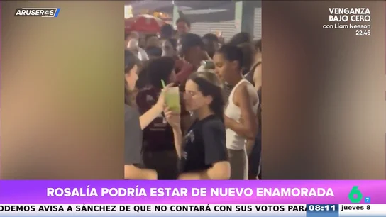 El vídeo de Rosalía con Loli Bahía, la modelo francesa con la que se le relaciona: "Podrían ser algo más que amigas" El vídeo de Rosalía con Loli Bahía, la modelo francesa con la que se le relaciona: "Podrían ser algo más que amigas"