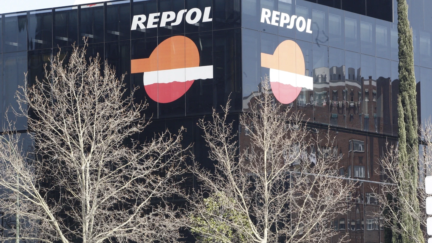 La sede de Repsol en Madrid La sede de Repsol en Madrid