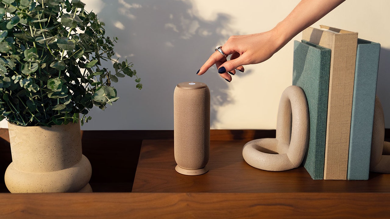 Motorola lanza accesorios innovadores en el CES 2026