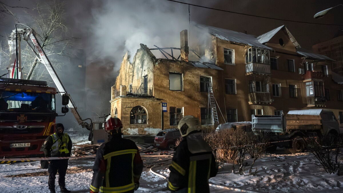 Guerra Rusia-Ucrania, en directo | Rusia ataca territorio ucraniano con un misil balístico hipersónico Oréshnik