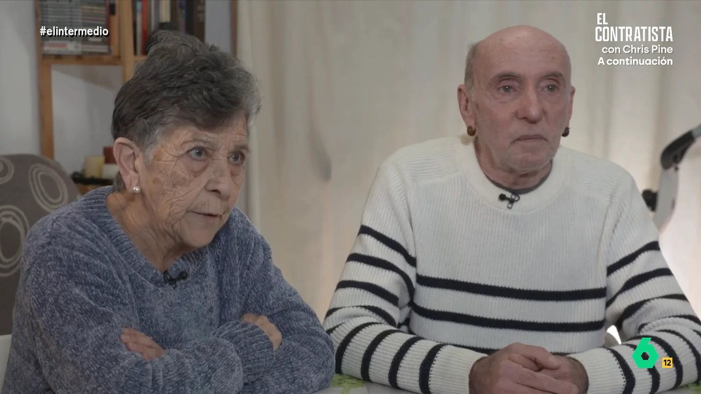 Pepita y Vicente, comparten piso de alquiler asequible gracias a una ONG: "Con su solidaridad, nos están dando una nueva vida" Andrea Ropero habla con Pepita y Vicente, dos jubilados que forman parte de la iniciativa 'Hogares comunes' que ofrece a personas mayores con bajos ingresos la posibilidad de compartir piso pagando un alquiler asequible.