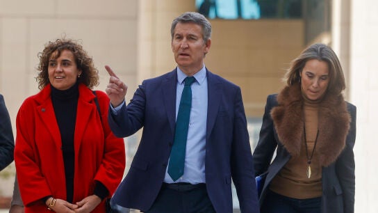 Dolors Montserrat, Alberto N&uacute;&ntilde;ez Feij&oacute;o y Cuca Gamarra, a su llegada al comit&eacute; de direcci&oacute;n nacional del PP