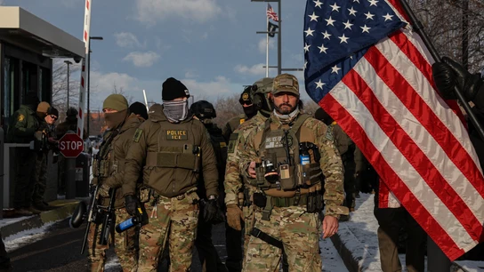 Imagen de los agentes del ICE Imagen de los agentes del ICE