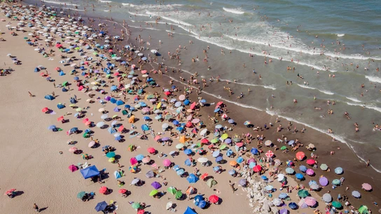 Vista aérea de una playa en Mar del Plata, Argentina Vista aérea de una playa en Mar del Plata, Argentina