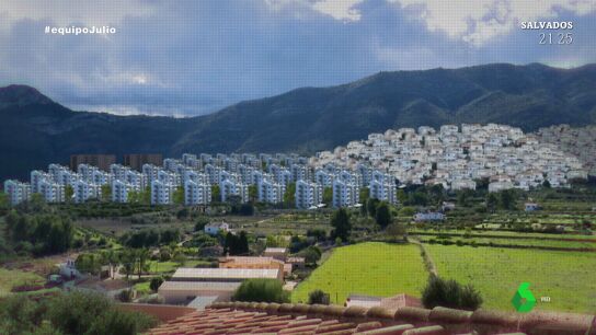 En este v&iacute;deo de Equipo de Investigaci&oacute;n, los vecinos de Parcent, en Alicante, recuerdan c&oacute;mo se opusieron al proyecto urban&iacute;stico de Julio Iglesias que pretend&iacute;a ocupar m&aacute;s de un mill&oacute;n de metros cuadrados de su monte.