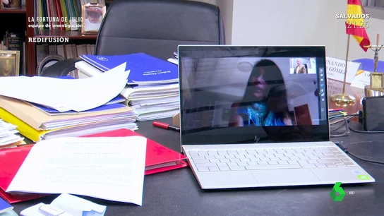 Habla la madre del presunto hijo ilegítimo de Julio Iglesias: "La justicia está hecha para los ricos, para los pobres no" Equipo de Investigación hablaba en este vídeo que ahora recupera laSexta.com con Edite, madre de Javier Santos, presunto hijo ilegítimo de Julio Iglesias. También con su abogado, que explicaba en qué punto se encontraba la demanda de paternidad.