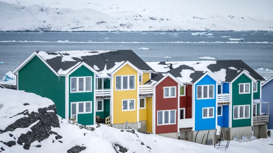 Imagen de archivo de varias casas en Groenlandia. Imagen de archivo de varias casas en Groenlandia.