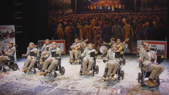 Stephen Hawking se cuela en el COAC con Una chirigota en teor&iacute;a