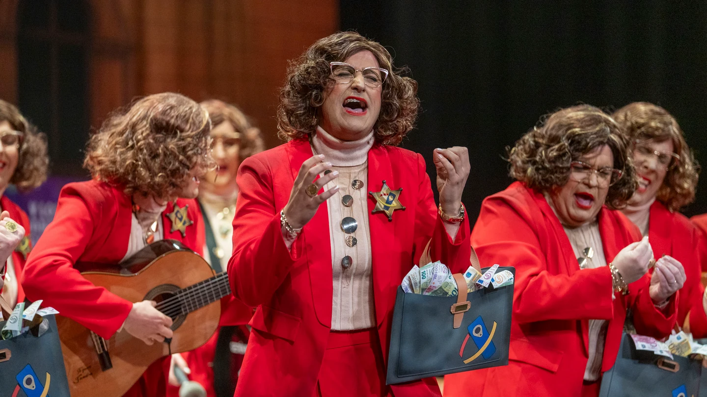 María Jesús Montero, 'musa' de una de las chirigotas del COAC de 2026, 'diva' persecutora de morosos María Jesús Montero, 'musa' de una de las chirigotas del COAC de 2026, 'diva' persecutora de morosos