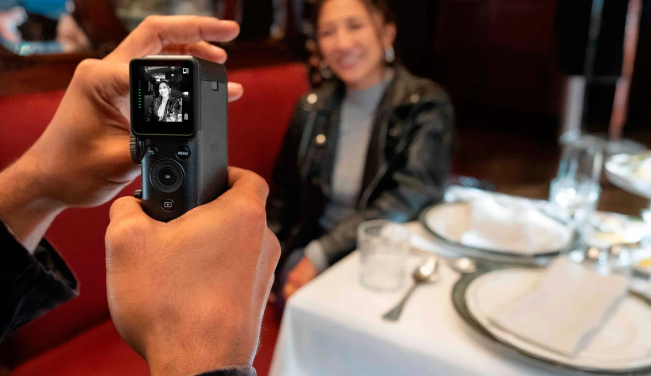 instax mini Evo Cinema