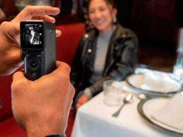 instax mini Evo Cinema