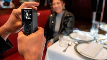 instax mini Evo Cinema