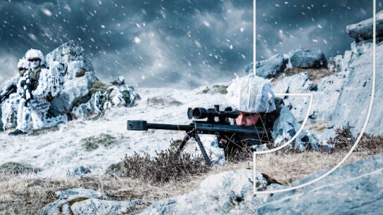 Preparados para Groenlandia y m&aacute;s all&aacute;: el 'Am&eacute;rica 66', la &eacute;lite del Ej&eacute;rcito espa&ntilde;ol en nieve y monta&ntilde;a