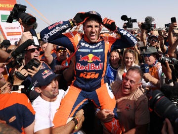 Luciano Benavides gana el Dakar en motos