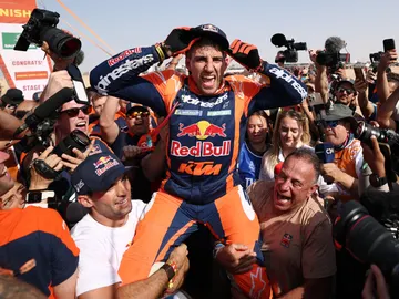 Luciano Benavides gana el Dakar en motos Luciano Benavides gana el Dakar en motos