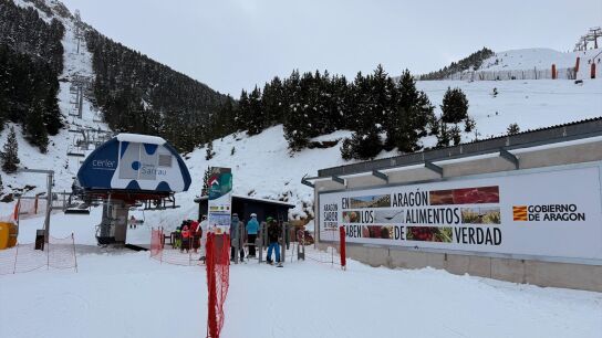 Estaci&oacute;n de esqu&iacute; de Cerler , Huesca. 