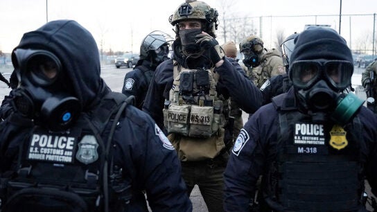 Agentes de la Polic&iacute;a de Estados Unidos en Minneapolis