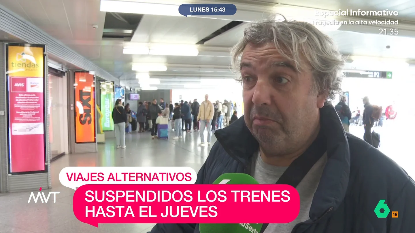 Los viajeros afectados por el corte de la línea de alta velocidad Madrid-Andalucía denuncian el aumento del precio de los coches de alquiler Los viajeros señalan que los precios de los coches de alquiler han aumentado en un 1000% comparando el coste que indicaban las páginas webs de las compañías de alquiler este domingo.