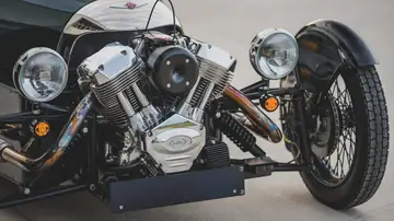 ¿Vuelve con Arbeloa el coche más espectacular que se ha visto en el Real Madrid? ¿Vuelve con Arbeloa el coche más espectacular que se ha visto en el Real Madrid?