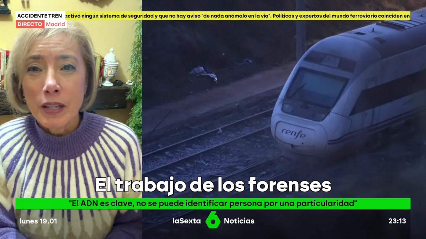 Frotis bucal para poder cruzar con otros ADN y características como tatuajes: el protocolo de identificación de fallecidos en accidentes Julia María Fernández Martín, médico forense describe el protocolo de grandes catástrofes. La doctora señala que, tras el levantamiento de los cadáveres, se lleva a cabo la autopsia para determinar la causa de la muerte.