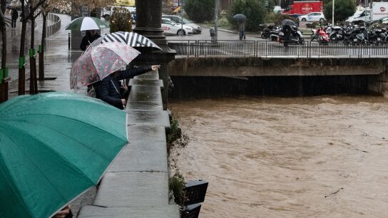 Imagen del r&iacute;o Onyar a su paso por Girona