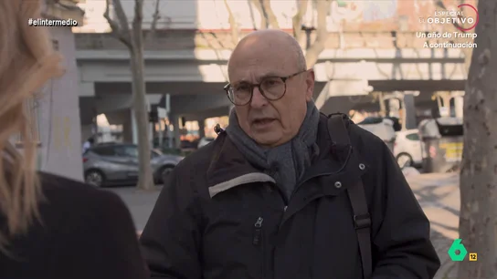 Carles Sagués denuncia la inacción de García Albiol tras el desalojo de Badalona: "La voluntad es no destinar nada a combatir la pobreza" Carles Sagués, portavoz de Badalona Acoge, explica en este vídeo cuál es la situación de los migrantes desalojados de un instituto abandonado de Badalona, entre ellas personas que trabajan, "pero su sueldo les hace inaccesible la vivienda".