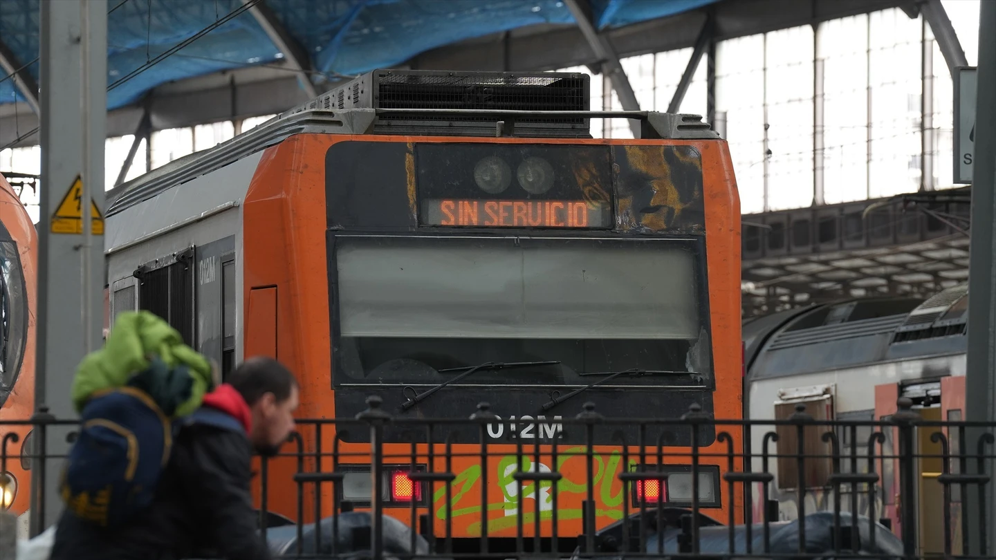 Imagen de archivo. Trenes sin servicio. Imagen de archivo. Trenes sin servicio.