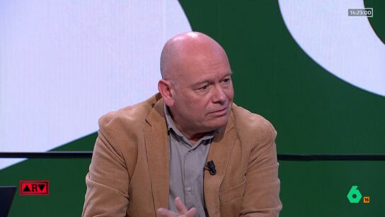 Gabi Sanz critica a &Oacute;scar Puente y le reprocha: "Que deje de hablar de sufl&eacute;s emocionales y se ponga a trabajar sobre ese Ferrari que es el AVE"