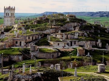 Panor&aacute;mica de las Bodegas de Baltan&aacute;s