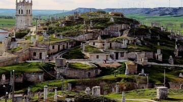 Panor&aacute;mica de las Bodegas de Baltan&aacute;s
