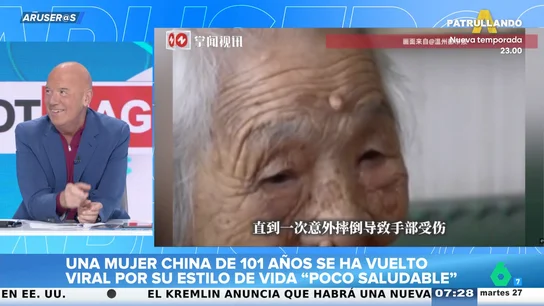 Alfonso Arús, al descubrir el secreto para vivir 101 años de una anciana: "Le acaba de dar Anís del Mono" Alfonso Arús, al descubrir el secreto para vivir 101 años de una anciana: "Le acaba de dar Anís del Mono"